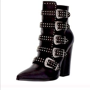 Comet boots from Steve Madden
